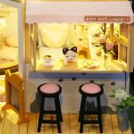 build-your-own-miniature-cafe-for-cats Build your own miniature café for cats step-by-step assembly view