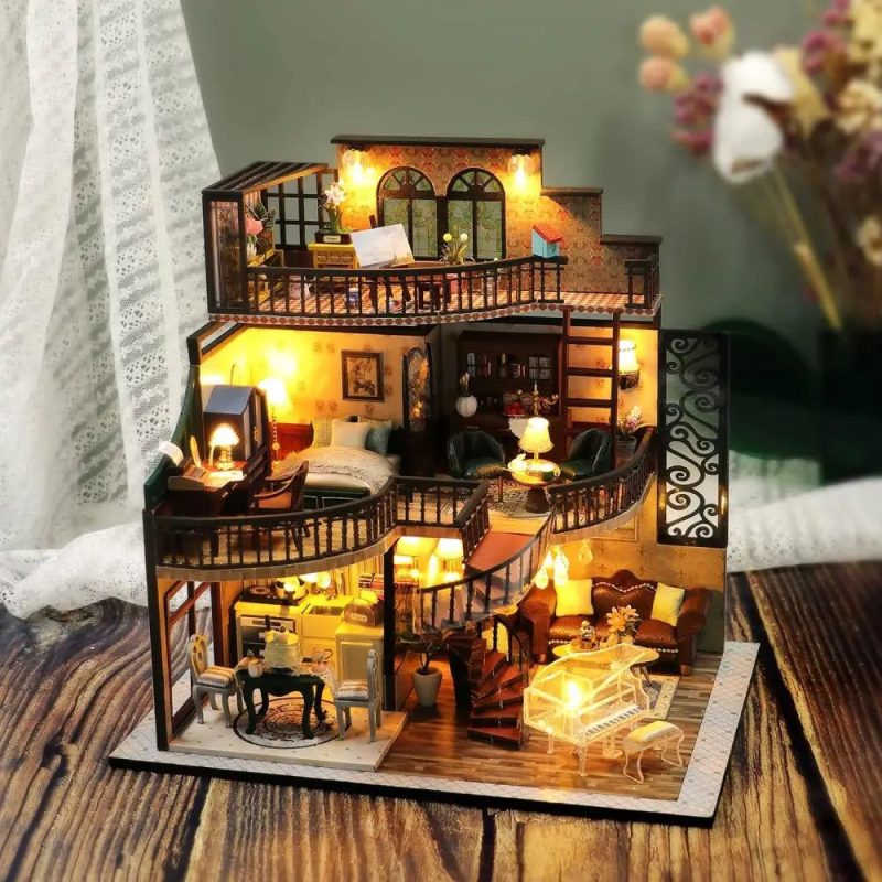 cottage-diy-miniature-house-kit Cottage DIY miniature house kit fully assembled, front view with pitched roof and walkable rooms