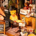 DIY miniature kitchen and restaurant furnishings