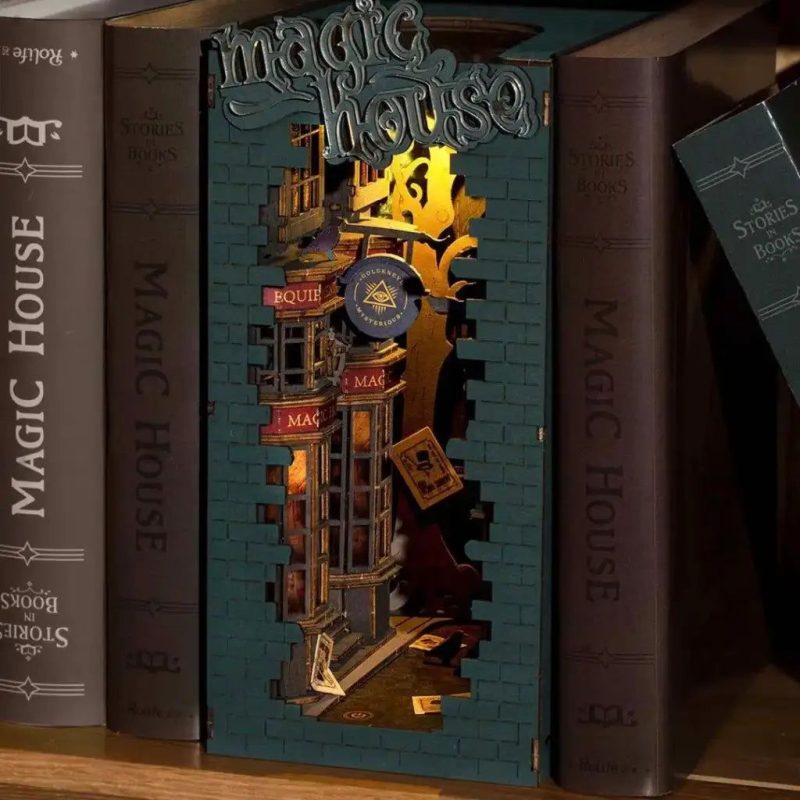magical-miniature-book-nook-diorama-for-bookshelves magical miniature book nook diorama for bookshelves