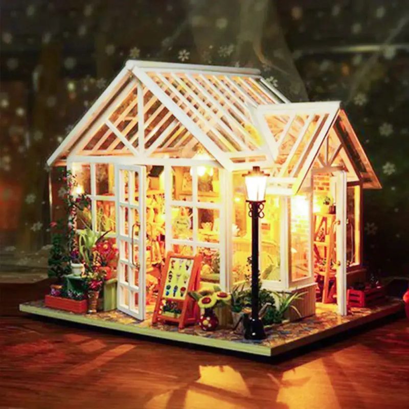 sosa-s-florist-diy-miniature-house-kit Sosa's Florist DIY miniature house kit completed flower shop display